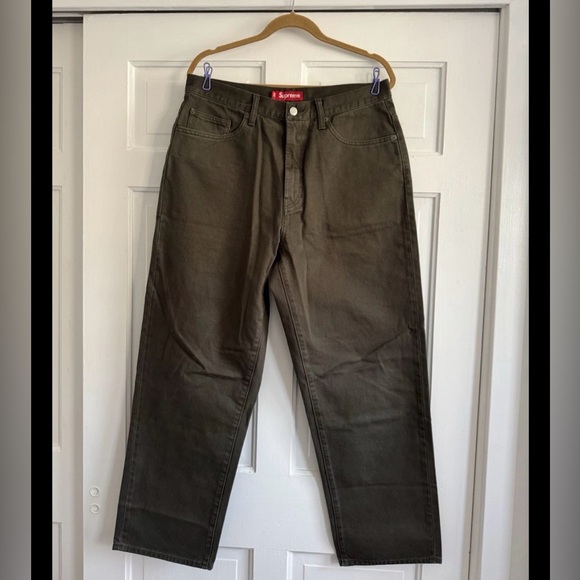 Supreme Baggy Jean Olive Size 32
